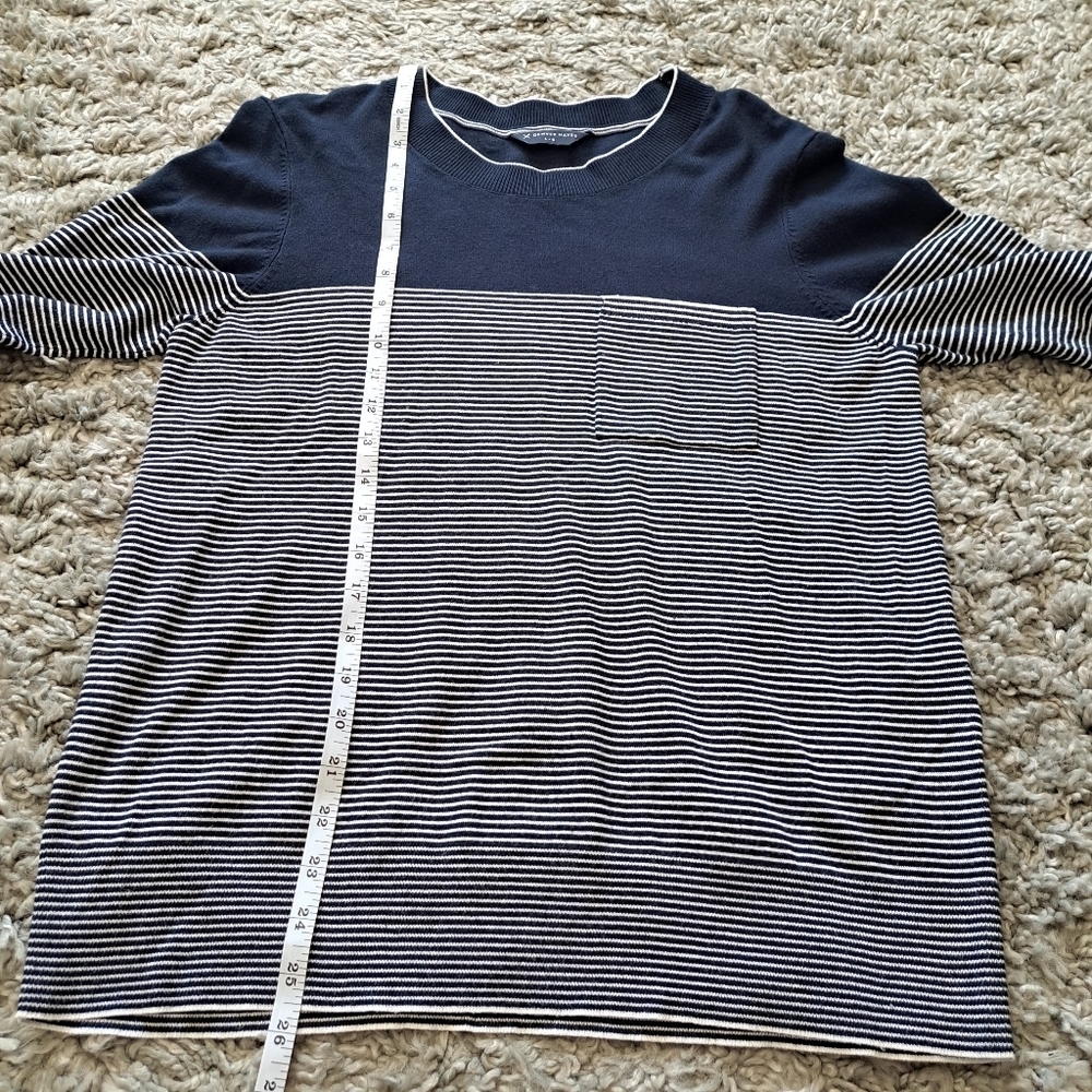 Denver Hayes | Navy blue & white striped crew neck men's sweater - Picture 7 of 10